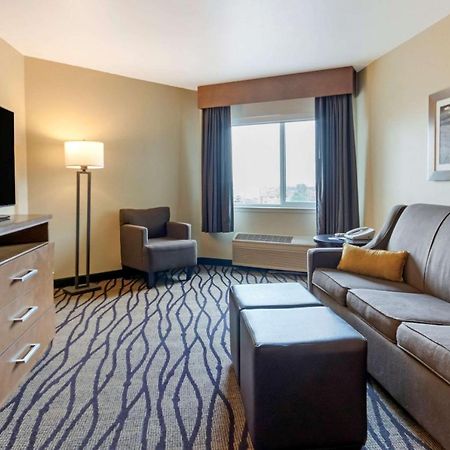 גרייט פולס Comfort Inn & Suites Market - Airport מראה חיצוני תמונה
