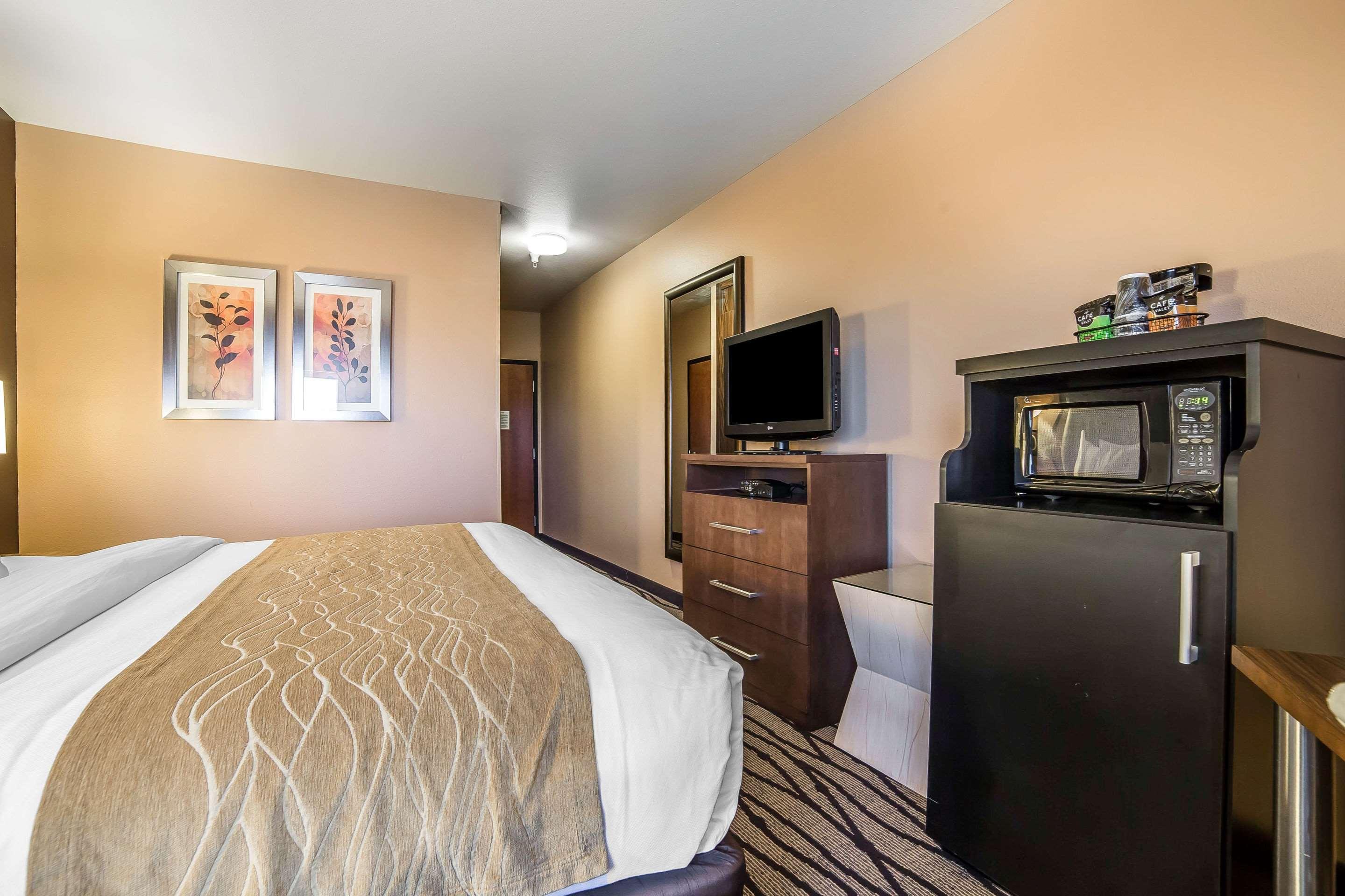 גרייט פולס Comfort Inn & Suites Market - Airport מראה חיצוני תמונה