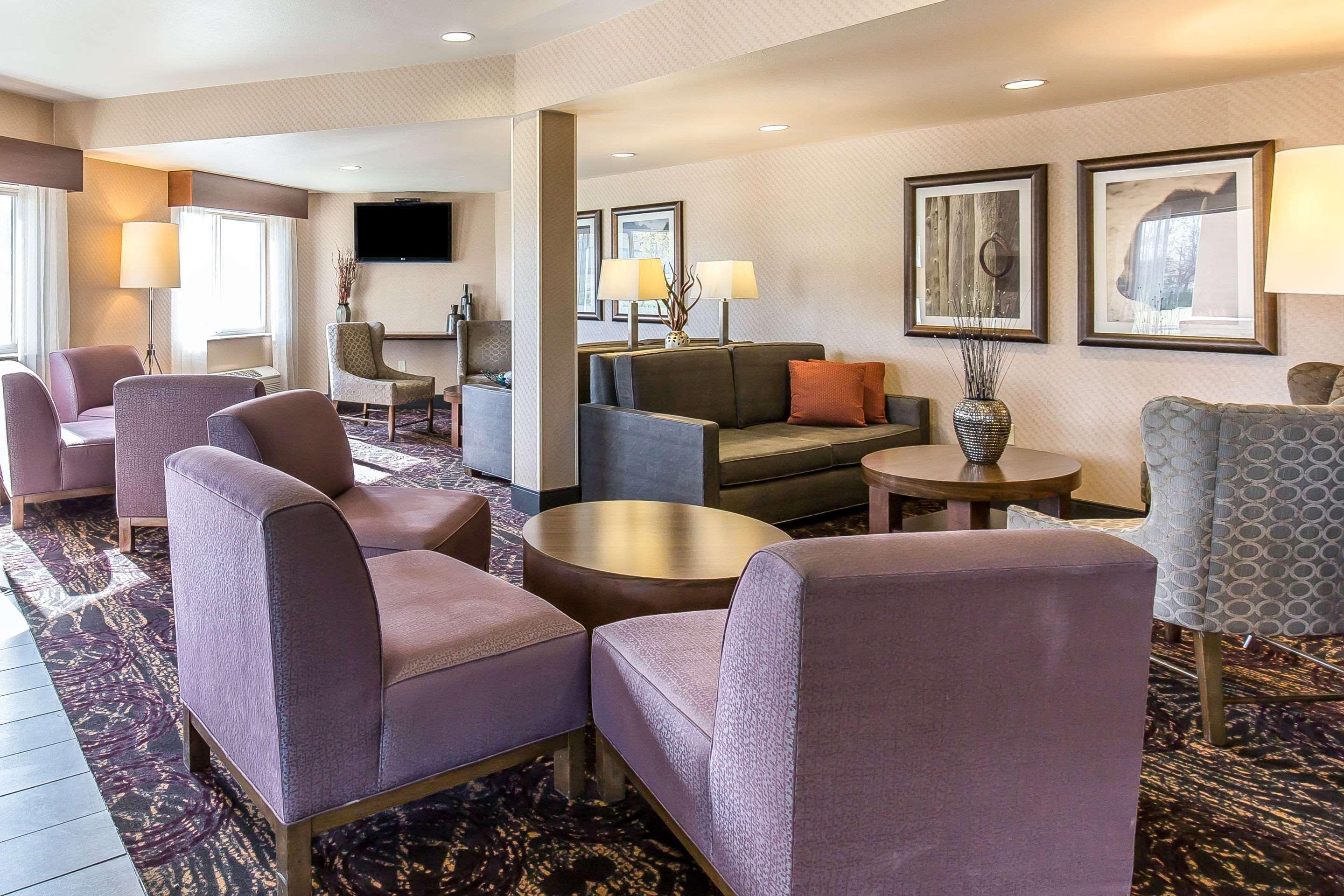 גרייט פולס Comfort Inn & Suites Market - Airport מראה חיצוני תמונה
